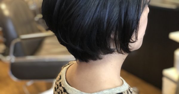 人気スタイル☆お手入れ簡単ショートヘアー
