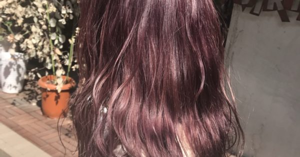 ピンク系カラーをブリーチ有り無しで比較!Rカラーでダメージレスにカラーを楽しみましょう!