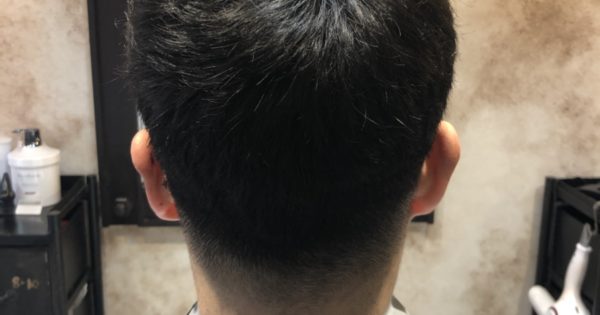 ダークグレーに挑戦。