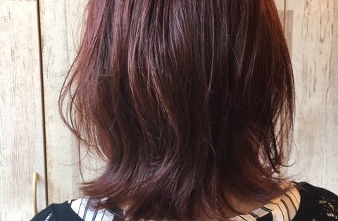 酸性縮毛矯正の仕上がりと髪の毛の状態の良さ。
