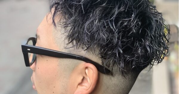西荻窪メンズカット フェードにツイストパーマで気分があがる。
