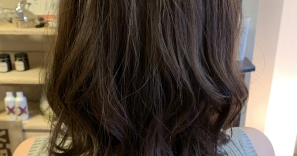 ショートからの伸ばしかけはナチュラルボブ